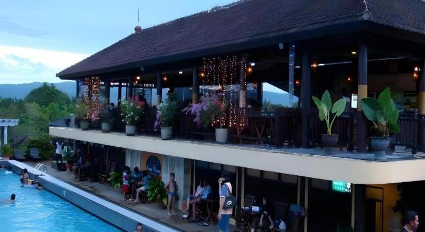 Wonua Monapa Hotel Resort Kendari Exterior foto